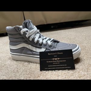 VANS OFF THE WALL SIZE 5 MEN 6.5 WOMEN